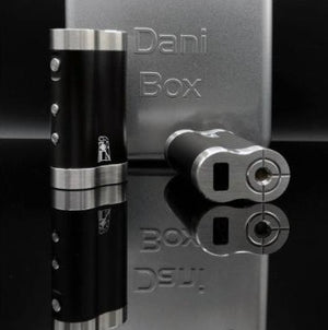 
                  
                    DANI BOX MINI
                  
                